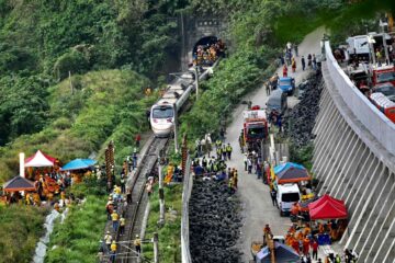 51 muertos y cerca de 150 heridos en accidente de tren en Taiwán