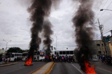 Normalistas en Oaxaca se manifiestan en apoyo a los estudiantes de la  Mactumactzá en Chiapas