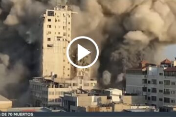 Impactante vídeo del bombardeo de un edifico en Israel  que se derrumba