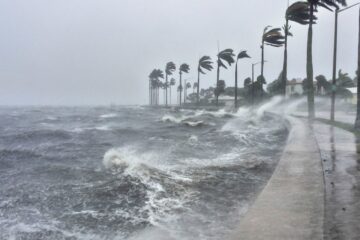 Se forma la tormenta tropical «Mindy» cerca de Florida