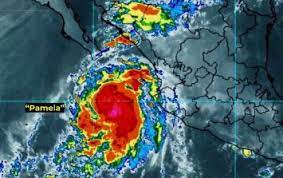 «Pamela» se degrada a tormenta tropical; prevén que impacte como huracán