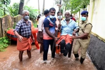 Aumentan a 24 los muertos por las fuertes lluvias en el sur de la India