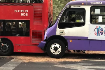 Choque entre camión y Metrobús en CDMX deja 41 heridos, 2 de ellos graves