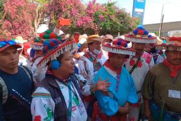 Indígenas de Jalisco marchan hacia la CDMX para exigir la devolución de tierras