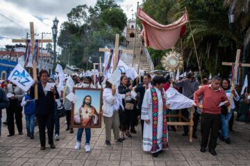 Marchan por la paz en Chiapas tras hechos de violencia en San Cristóbal de las Casas