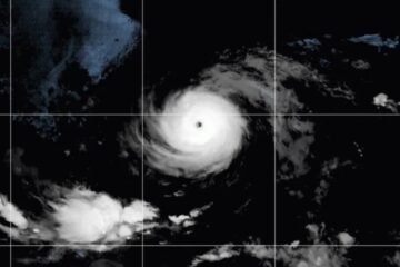 Huracán Darby se intensifica a huracán de categoría 3; no afectará a México