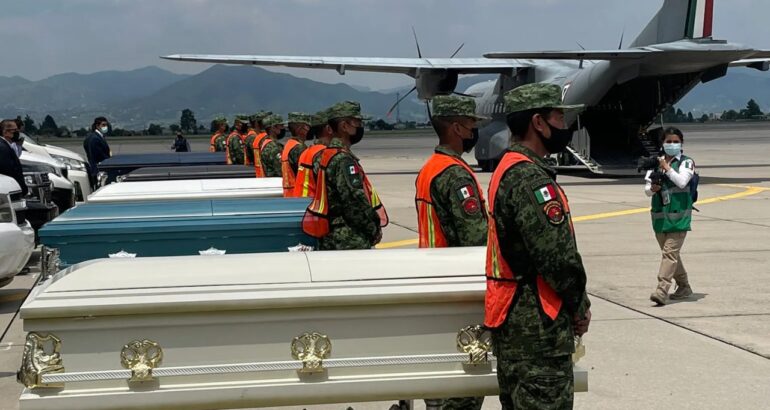 Repatriación de cuerpos de migrantes muertos en Texas. Foto de @arocha221