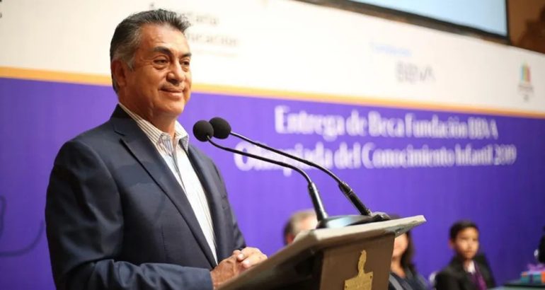 Jaime Rodríguez 'El bronco'. Foto de @JaimeRodriguezElBronco