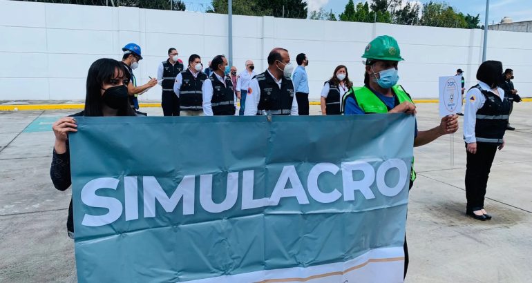 Simulacro Nacional en instalaciones de la CNPC. Foto de @CNPC_MX