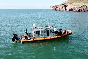 Madres mexicanas y buzos buscan a desaparecidos en el fondo del mar de Cortés