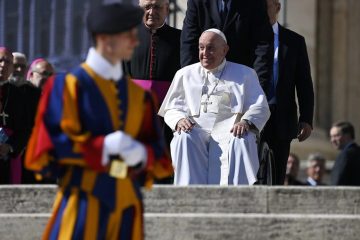 Papa Francisco llama a la unidad ante incremento de violencia en el mundo