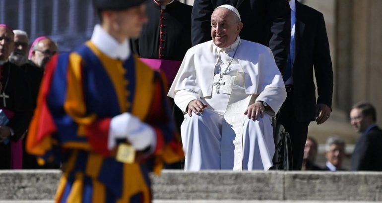 Papa Francisco llama a la unidad ente incremento de violencia en el mundo. Foto de EFE