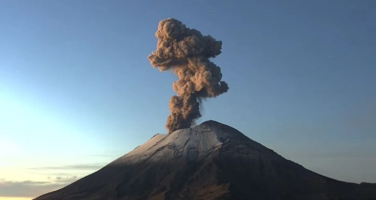 En la foto, el volcán Popocatépetl. Foto de Cenapred