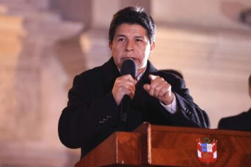 Pedro Castillo ratifica solicitud de asilo ante embajador de México en Lima
