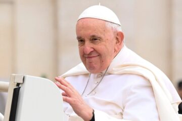López Obrador manifiesta admiración por el papa Francisco; “es un santo”, afirma