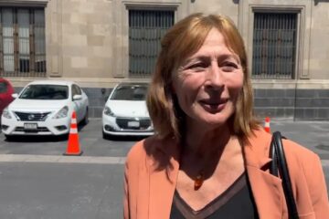 Video Tatiana Clouthier visita a AMLO en Palacio Nacional; “platicamos como grandes amigos”, dijo