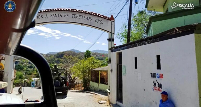 Operativo de búsqueda de nueve personas secuestradas en Santa Fe Tepetlapa, Guerrero. Foto de @fiscaliaguerrero