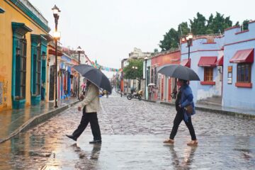 Frente frío 39 recorrerá oriente y sureste mexicanos provocando lluvias en 12 estados