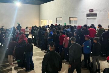 Detienen a 67 migrantes en Quintana Roo y a más de 100 en Zacatecas