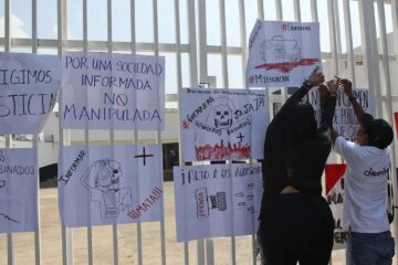 Periodistas protestan en Guerrero por asesinatos de Mauricio Cruz y Paty Bunbury