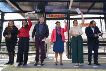 Inaugura Brugada estación calle 6 del Metrobús en colonia agrícola Pantitlan.