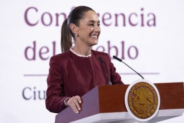 Sheinbaum anuncia que este año inician las obras de los tramos AIFA-PACHUCA, MÉXICO-QUERÉTARO, QUERÉTARO-IRAPUATO Y SALTILLO-NUEVO LAREDO.