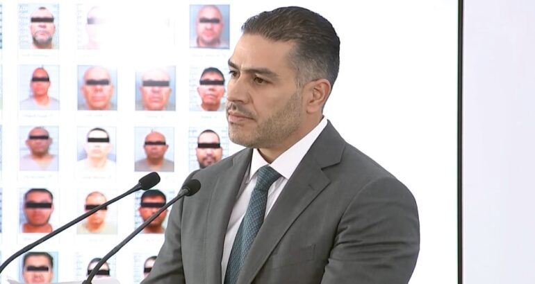 El Secretario de Seguridad y Protección Ciudadana, Omar Garcia Harfuch en conferencia de prensa.