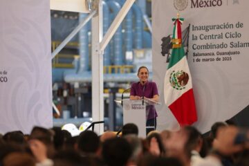 Inaugura Sheinbaum Central Ciclo Combinado Salamanca de la CFE.