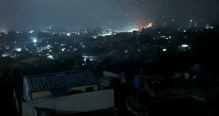Los misiles lanzados por India hacia Pakistán se realizaron durante la madrugada.