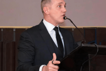 Hay nuevo director del Metro en la CDMX; Adrián Rubalcava sustituirá a Guillermo Calderon.