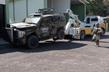 Fallecen militares tras explosión de narcomina en Michoacán.