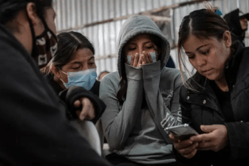 Permite Corte Suprema a Trump quitar estatus legal a 500 mil migrantes