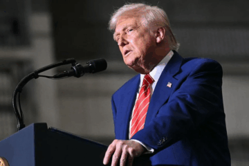 Planea Trump duplicar los aranceles al Acero al 50%.