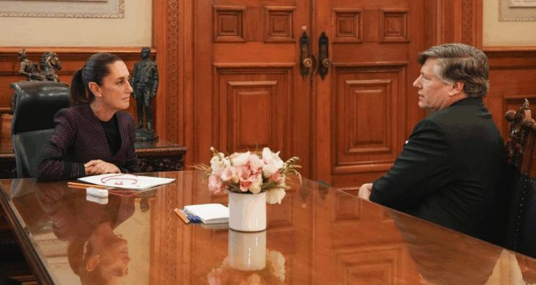 Sheinbaum recibe a subsecretario de Estado de EU Landau en Palacio Nacional.