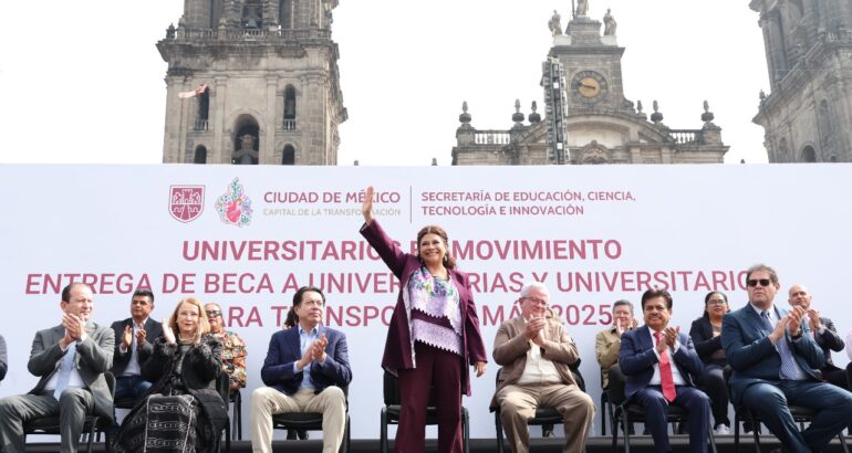 Brugada impulsa el derecho a la educación con 75 mil becas de transporte a estudiantes universitarios.