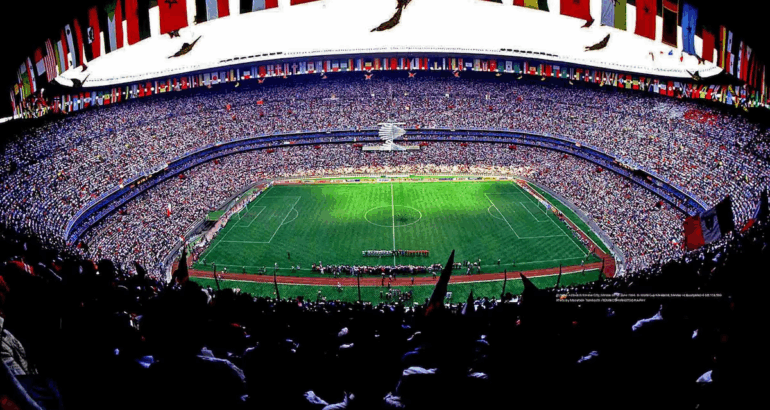 El Estadio Azteca se puede convertir en el primer estadio en todo el mundo en albergar tres campeonatos de futbol.