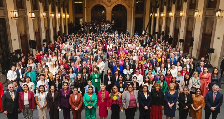 Mara Lezama acompaña a Claudia Sheinbaum en la histórica XVI Conferencia Regional sobre la Mujer de América Latina y el Caribe.