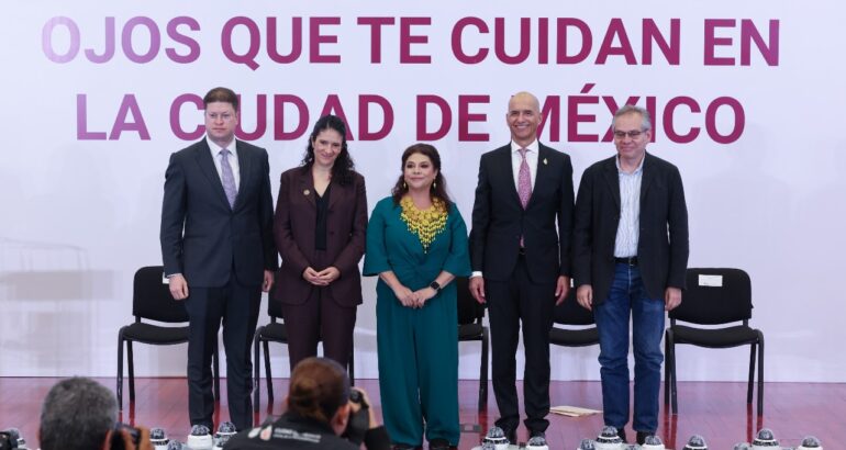 Se invirtieron más de 355 millones de pesos en la adquisición de las videocámaras, como parte del programa Ojos que te Cuidan, cuyo objetivo es mejorar la prevención y la atención en seguridad