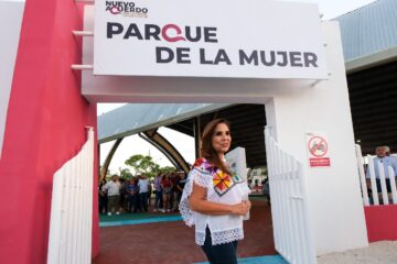 Gobernadora Mara Lezama entrega Parque de la Mujer en Miraflores, Chetumal.