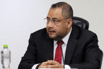 Omar Reyes, propuesto como nuevo titular de la UIF.