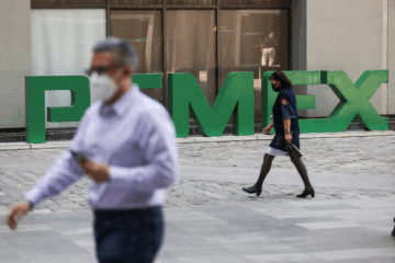 EU acusa a mexicanos de sobornar a Pemex para obtener contratos millonarios.