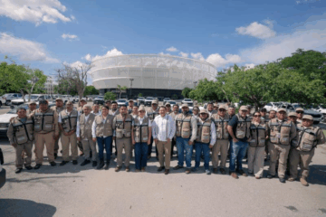 Díaz Mena refuerza fumigación contra dengue en Yucatán.