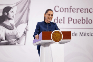 Claudia Sheinbaum y Secihti presentan emblema de Olinia; vehículos eléctricos se develan en septiembre.