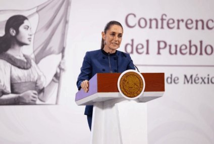 Claudia Sheinbaum y Secihti presentan emblema de Olinia; vehículos eléctricos se develan en septiembre.