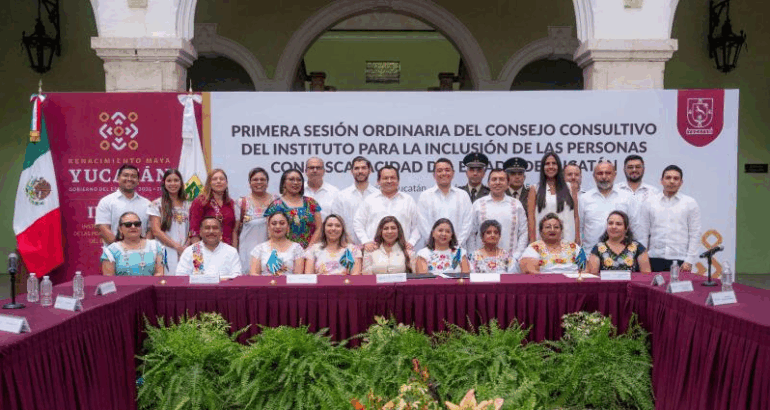 obierno del Estado impulsa inclusión de personas con discapacidad El Gobernador Joaquín Díaz Mena encabezó la instalación del Consejo Estatal para la Inclusión de las Personas con Discapacidad, con el compromiso de garantizar derechos en educación, trabajo, salud y movilidad.