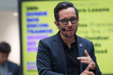 Genaro Lozano, nuevo embajador de México en Italia; De la Torre irá a Indonesia.