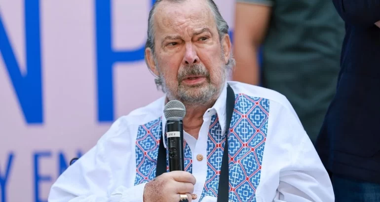 Mauricio Fernández fue alcalde de San Pedro Garza García, el municipio de los más ricos de Latinoamérica, por cuatro ocasiones, todas por el Partido de Acción Nacional. Foto tomada de X @MauricioFdzGa