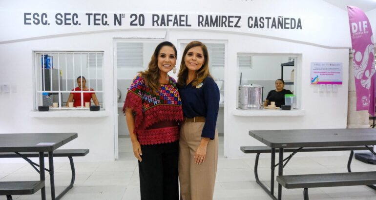Para el bienestar de las y los alumnos, el equipo del Gobierno del Estado, en coordinación con el Sistema DIF Quintana Roo, renovaron un espacio que estaba en malas condiciones