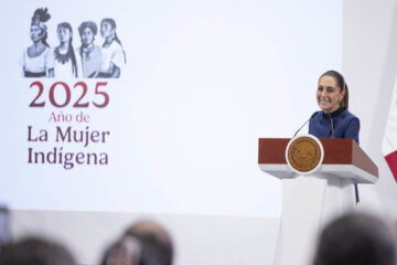 Claudia Sheinbaum impulsa segunda entrega de kits médicos en 8 mil 342 centros de salud. 