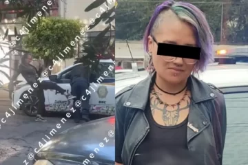 Detienen a mujer que agredió a patadas a policía en Benito Juárez.